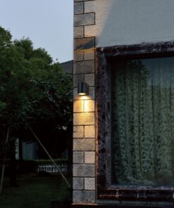 Køb Burlata - udendørslampe i metal