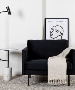 Køb Polar - Lænestol i sort fløjl online billigt møbel