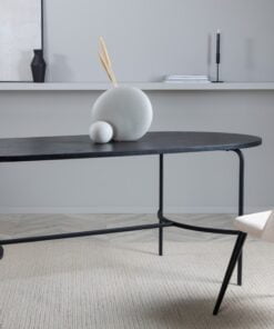 Køb Curvos - Spisebord i sort egefiner og sort understel