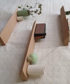 Køb Logg - Plankehylde i egetræ Hvid olieret 100 cm online billigt møbel