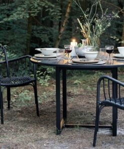 Køb Helo - Spisebord i sort stål