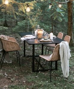 Køb Helo - Spisebord i sort stål