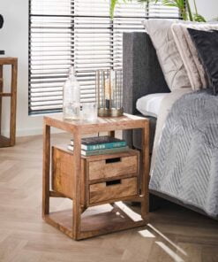 Køb Sahara - Sengebord med 2 skuffer i massiv mango træ online billigt møbel