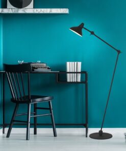 Køb Moore - gulvlampe i sort metal online billigt møbel