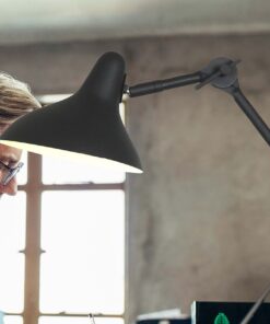 Køb Moore - bordlampe i sort metal online billigt møbel