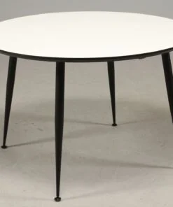 Køb DT 110 - Spisebord i hvid laminat med sorte metal ben Rund ø 120 cm online billigt møbel