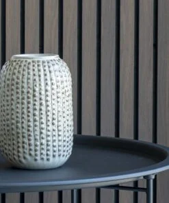 Køb Porto - Vase i mønstret beige keramik