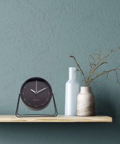 Køb Poio - Vækkeur i sort metal online billigt møbel