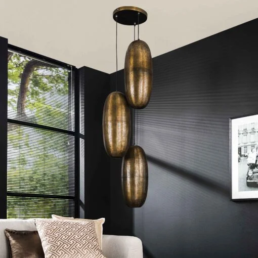 Køb Apagado - Loftlampe i antik bronze med tre skærme Levering med pære(r) online billigt møbel