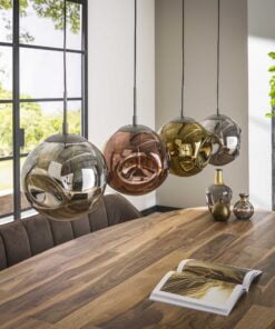 Køb Estrella - Loftlampe i patineret metal og fire glaskupler Levering med pære(r) online billigt møbel