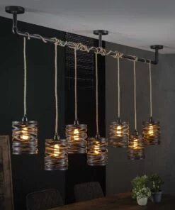 Køb Twist - Loftlampe med syv lampeskærme i metal Levering med pære(r) online billigt møbel