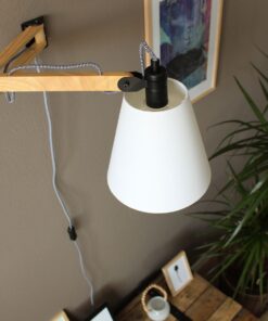 Køb Droopy - væglampe i træ med dobbelt svingarm online billigt møbel