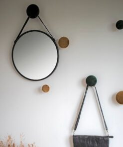 Køb Clyde - Spejl med sort ramme og strop