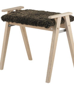 Køb Elam - Stol i hvid olieret eg Ægte fåreskind brun online billigt møbel