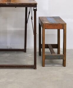 Køb Umut - skammel i genbrugstræ online billigt møbel