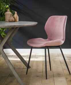 Køb Blues- 4 Spisebordsstole i pink velour og metal online billigt møbel