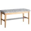 Køb Freja - Bænk i lakeret eg med fem forskellige sæder Fåreskindslook lysegrå online billigt møbel