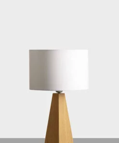 Køb Bordlampe CLARO egetræ online billigt møbel