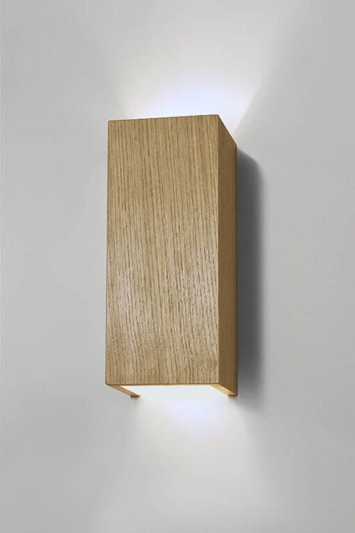 Køb SECUNDUS II væglampe i træ online billigt møbel