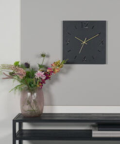 Køb Fuga - Vægur i sort stål