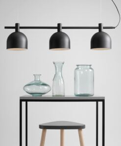 Køb Tudor - Loftlampe i sort metal med tre skærme online billigt møbel